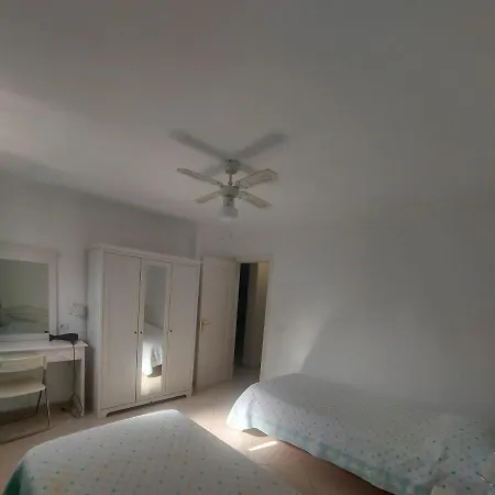 Apartment Paraiso Royal First Line
